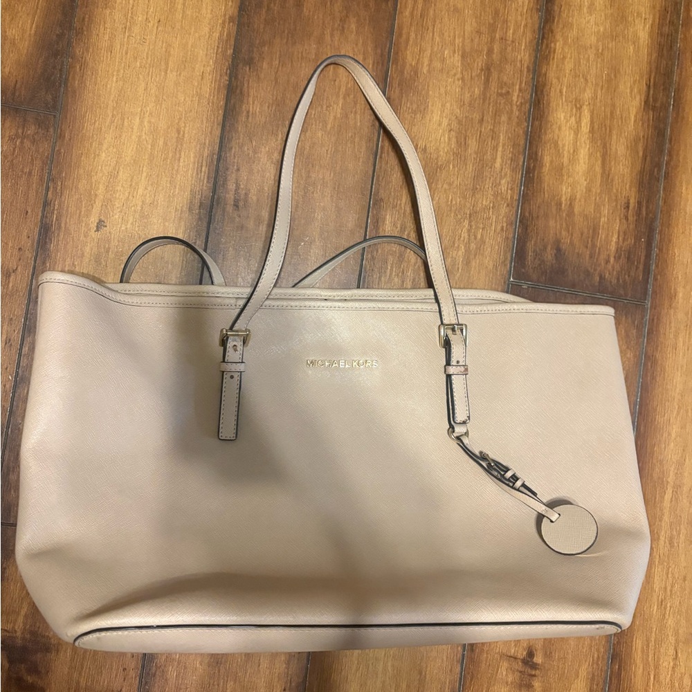 Michael Kors Beige Leather Tote